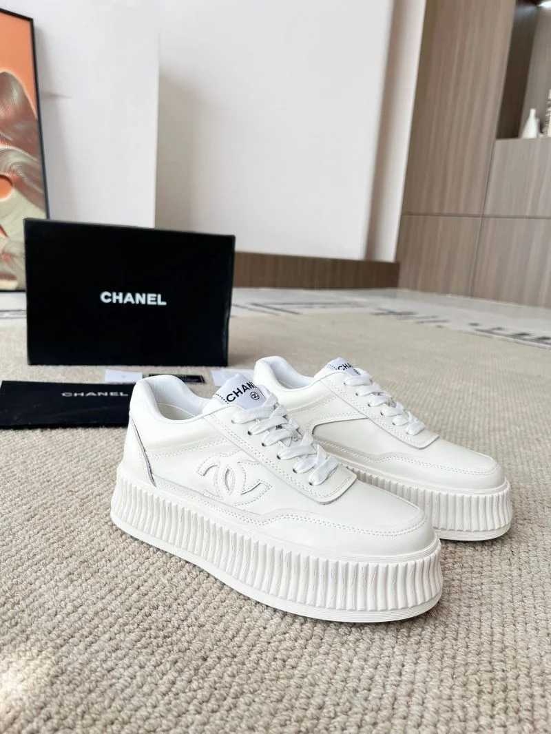 Reliable Chanel Low Shoes 18176