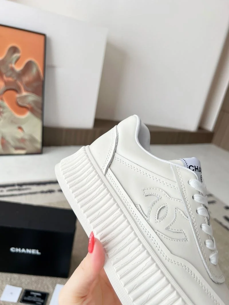 Reliable Chanel Low Shoes 18176