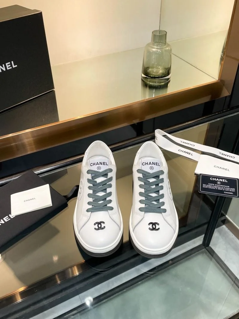 Chanel Low Shoes ModernLook 18126