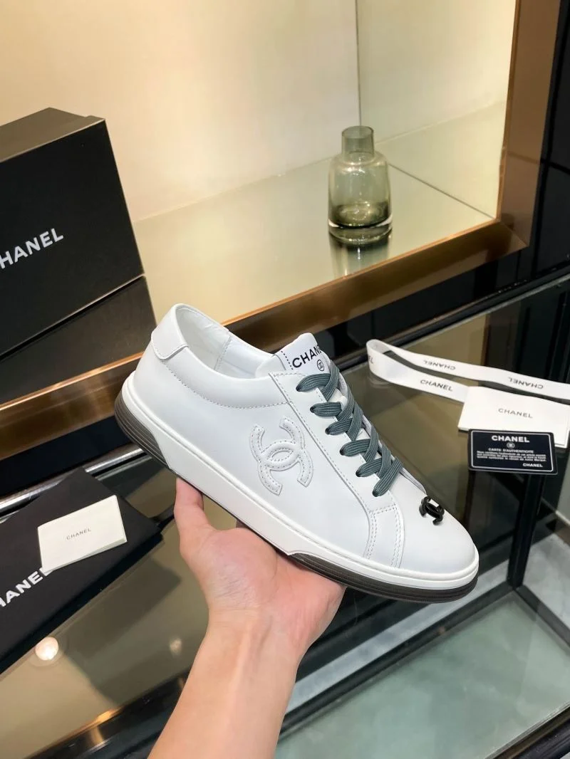Chanel Low Shoes ModernLook 18126