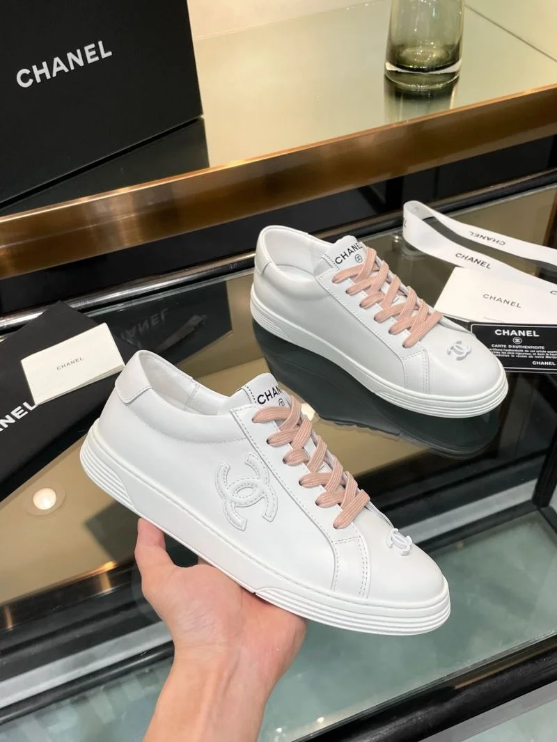 Chanel Low Shoes Comfortable 18133