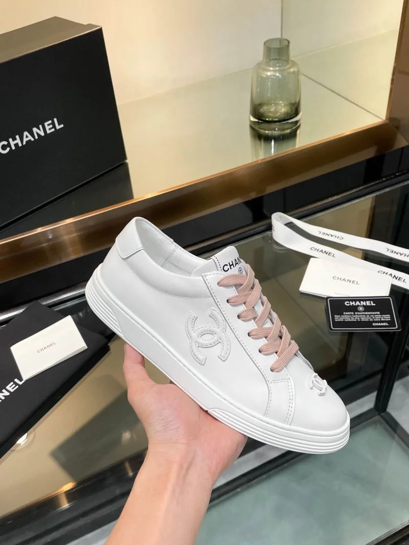 Chanel Low Shoes Comfortable 18133
