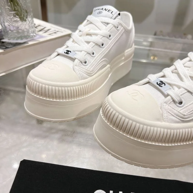TopPick Chanel Low Shoes 18120