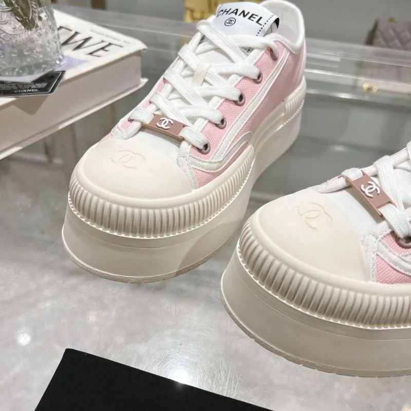 Chanel Low Shoes Practical 18115