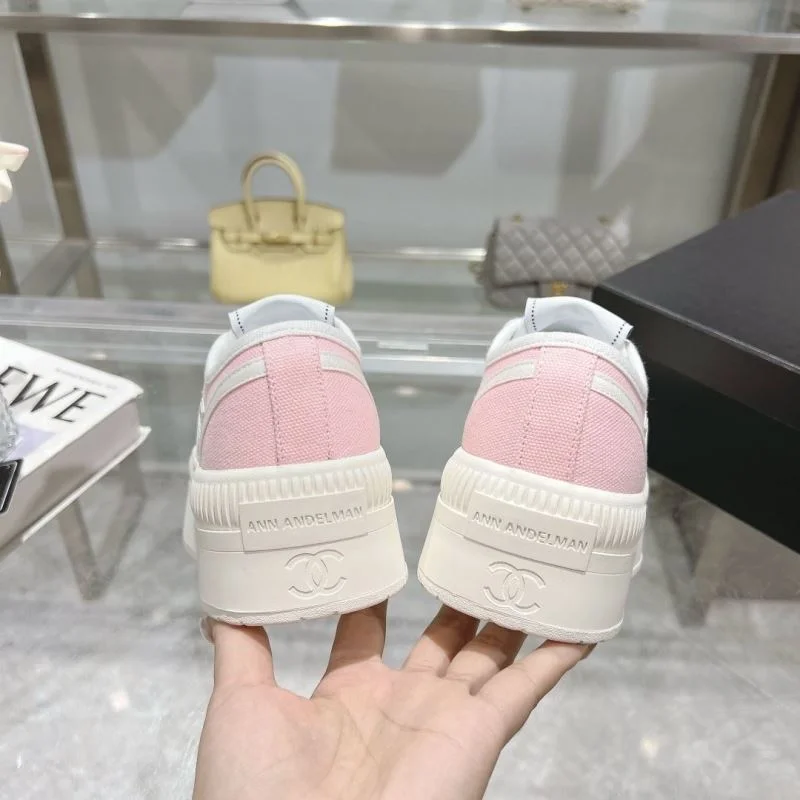 Chanel Low Shoes Practical 18115