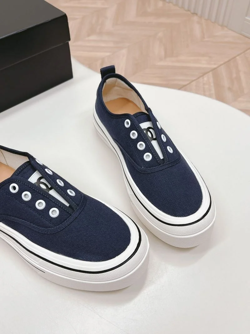 Functional Chanel Low Shoes 18111