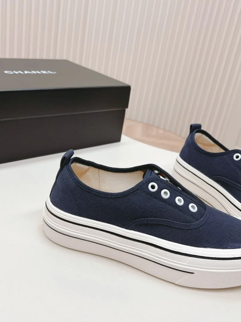 Functional Chanel Low Shoes 18111