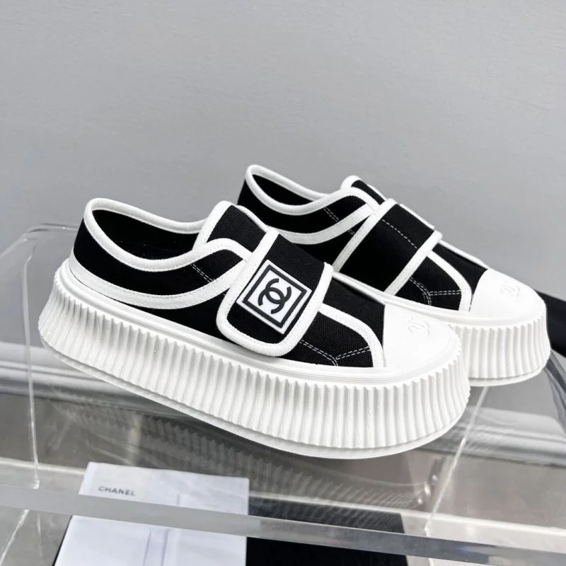 SmoothTexture Chanel Low Shoes 18086