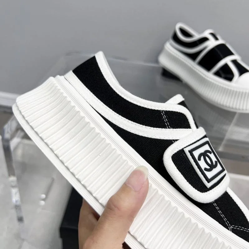 SmoothTexture Chanel Low Shoes 18086