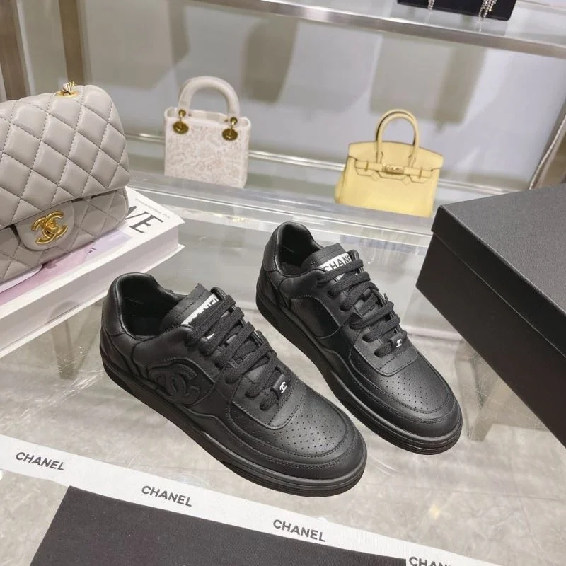 Chanel Low Shoes Resilient 18092