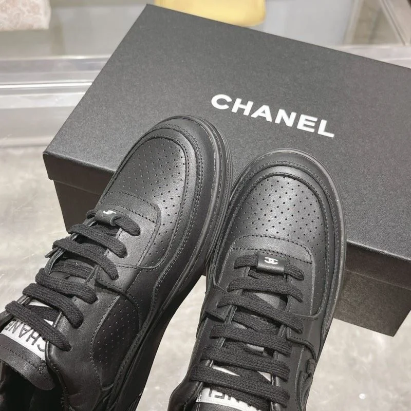 Chanel Low Shoes Resilient 18092