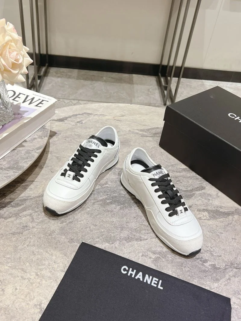 Minimalist Chanel Low Shoes 18097