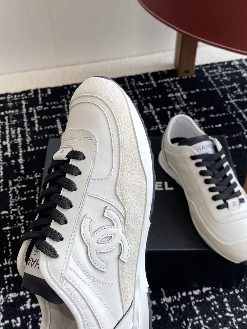 Chanel Low Shoes Comfortable 18093