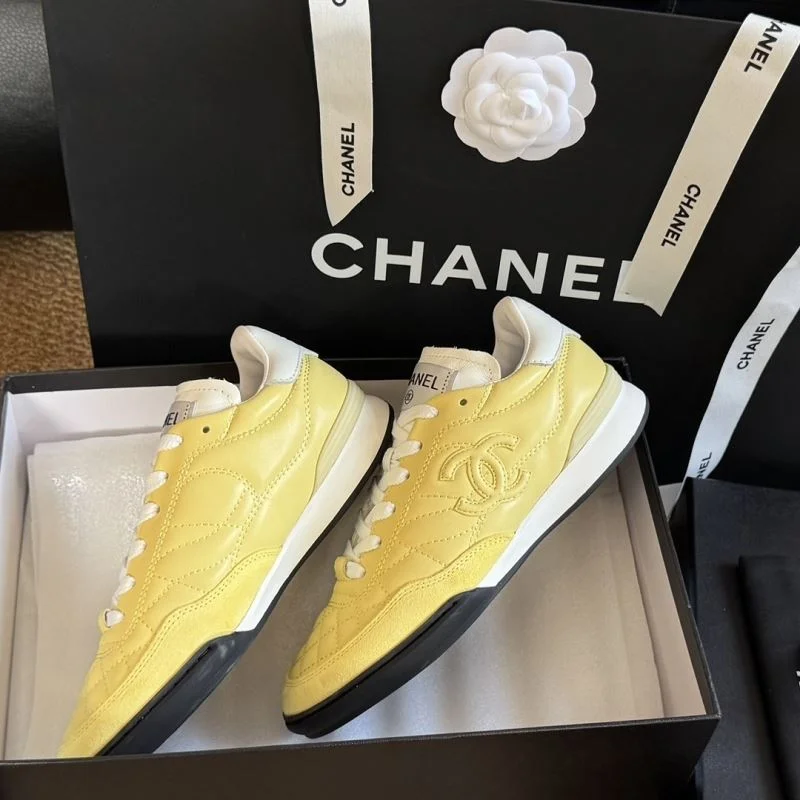 Chanel Low Shoes Functional 18100