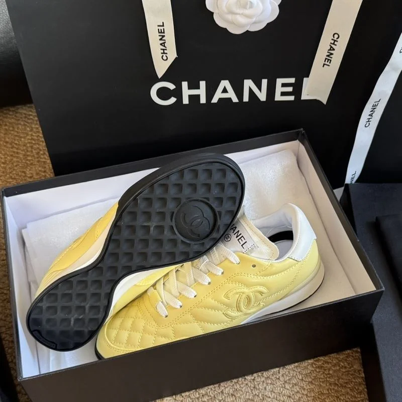 Chanel Low Shoes Functional 18100