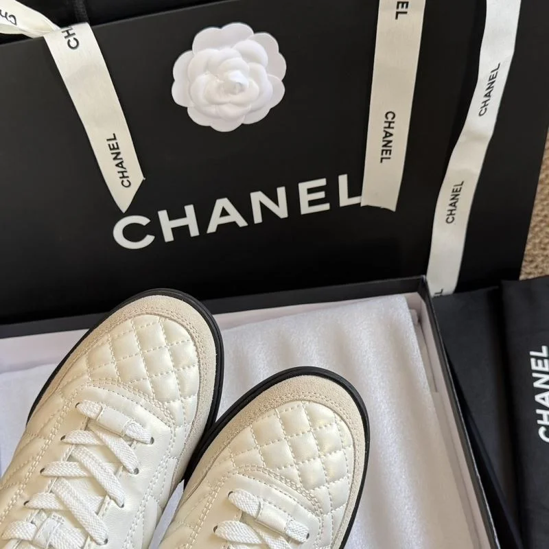 Chanel Low Shoes Efficient 18082