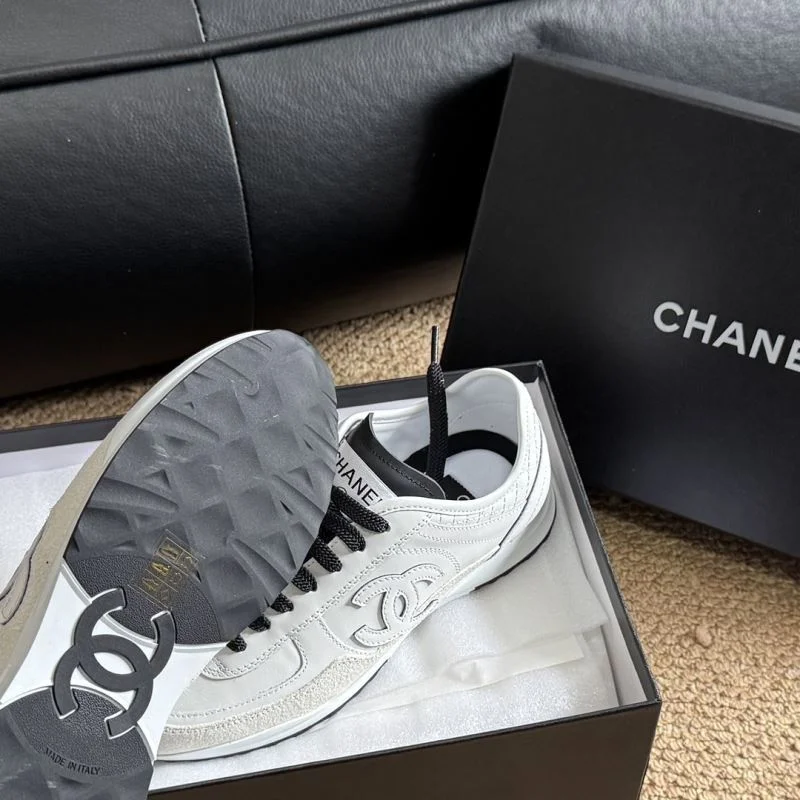Chanel Low Shoes Chic 18075