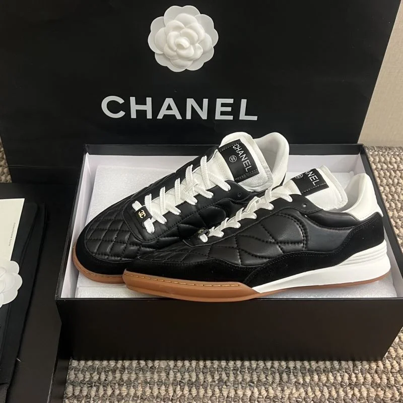 WaterResistant Chanel Low Shoes 18070