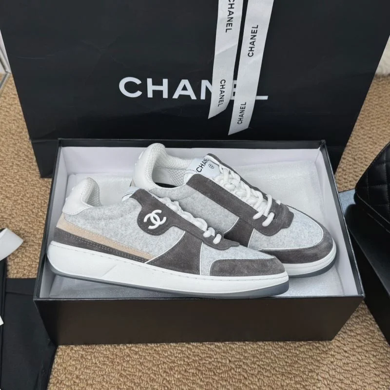 Chanel Low Shoes Cozy 18074