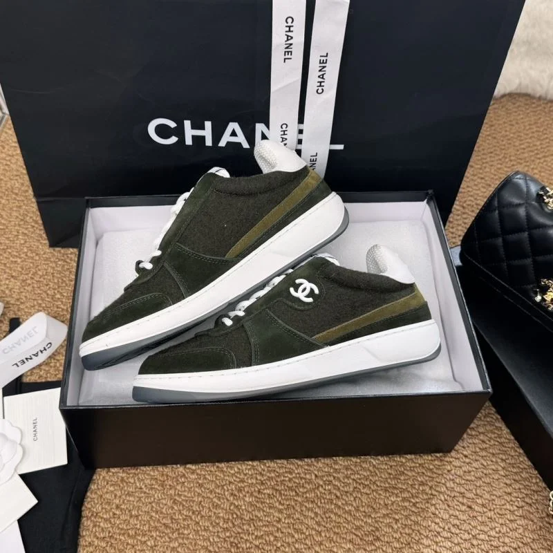 Chanel Low Shoes FastDry 18076