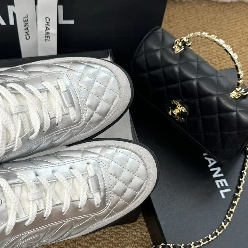 EyeCatching Chanel Low Shoes 18078