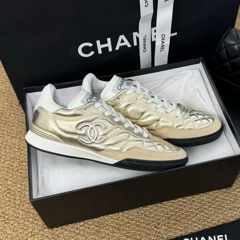 Chanel Low Shoes UrbanStyle 18066