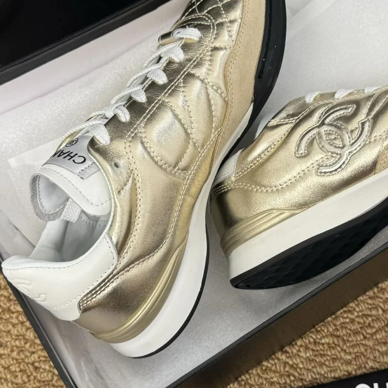 Chanel Low Shoes UrbanStyle 18066
