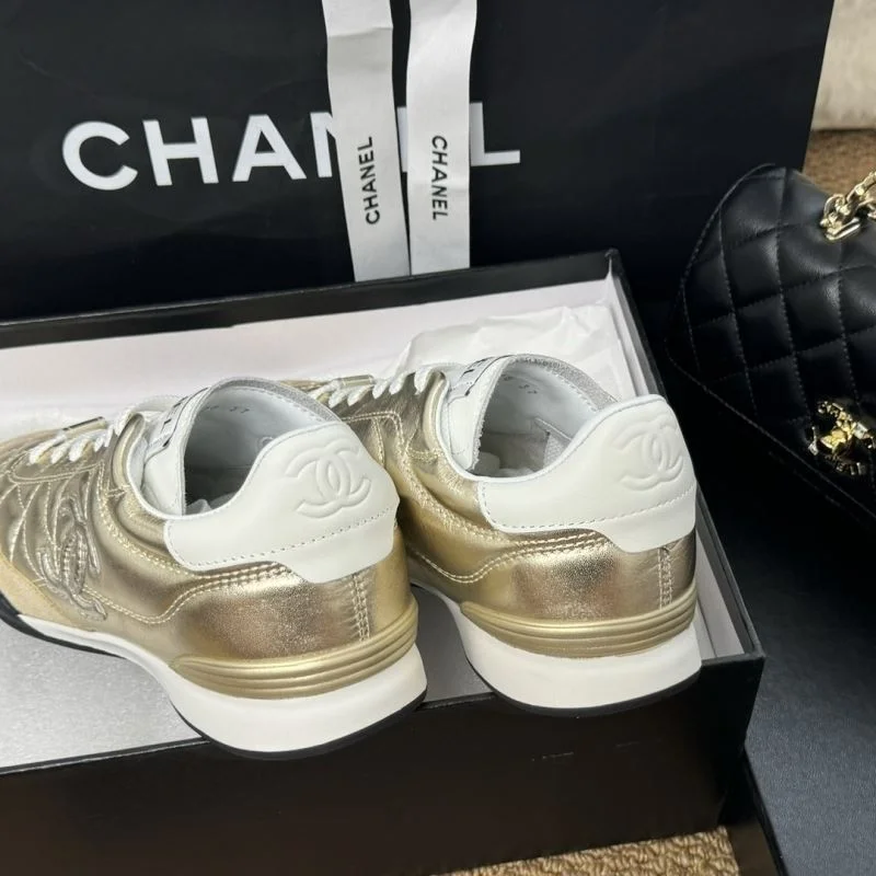 Chanel Low Shoes UrbanStyle 18066