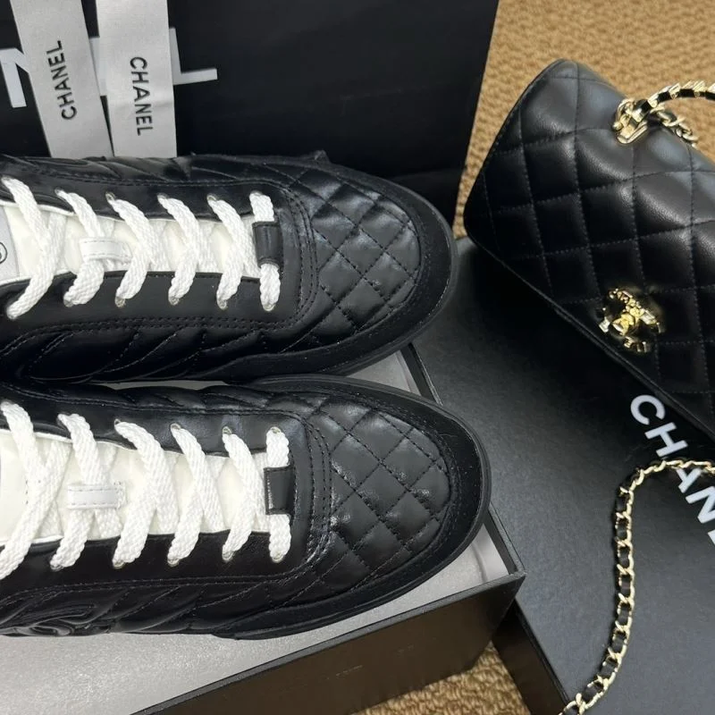 Chanel Low Shoes EasyCare 18085