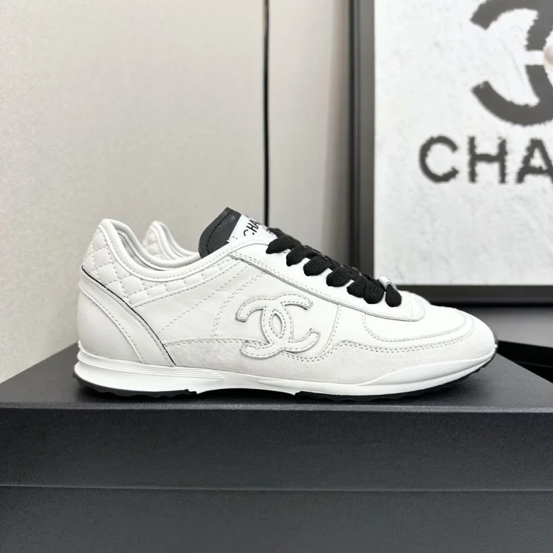 Chanel Low Shoes Vibrant 18072