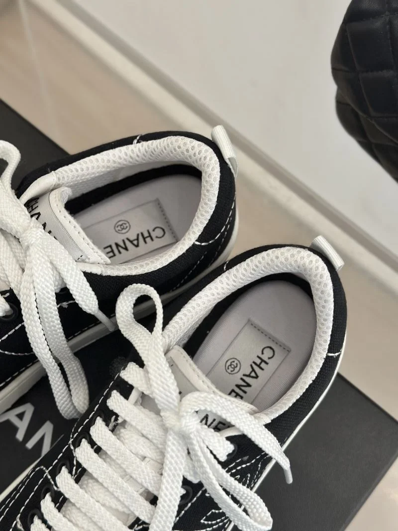 Chanel Low Shoes Refined 18069