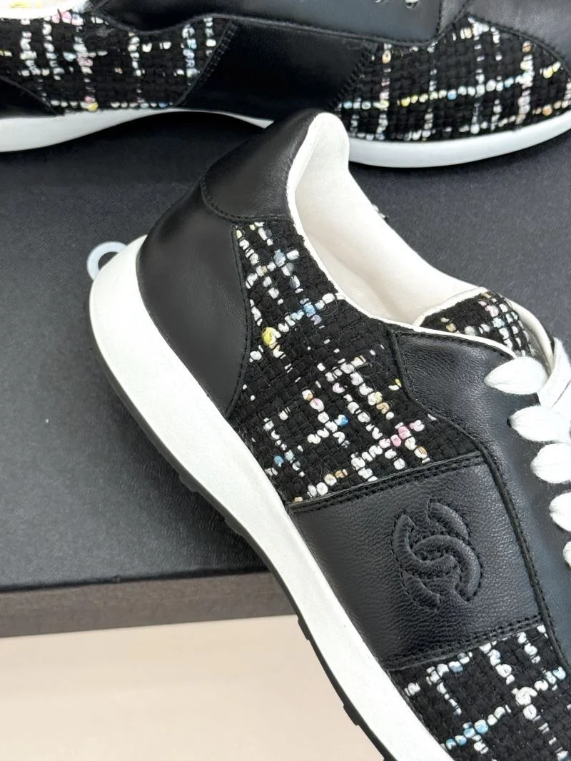 NewStyle Chanel Low Shoes 18056