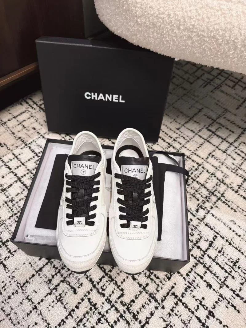 Chanel Low Shoes Snug 18054