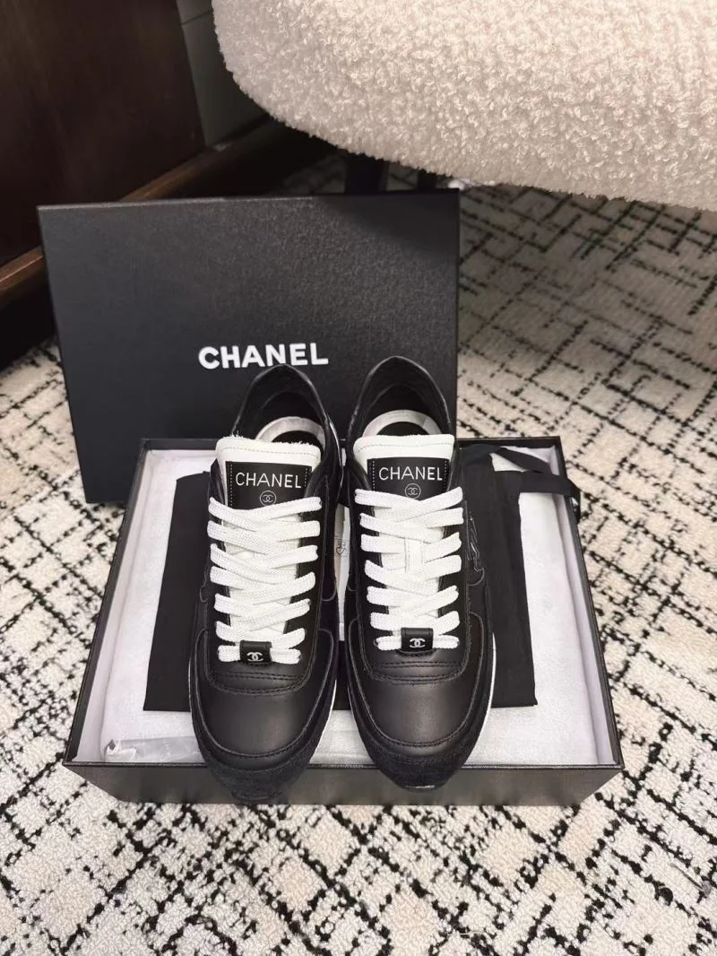 Chanel Low Shoes Affordable 18068