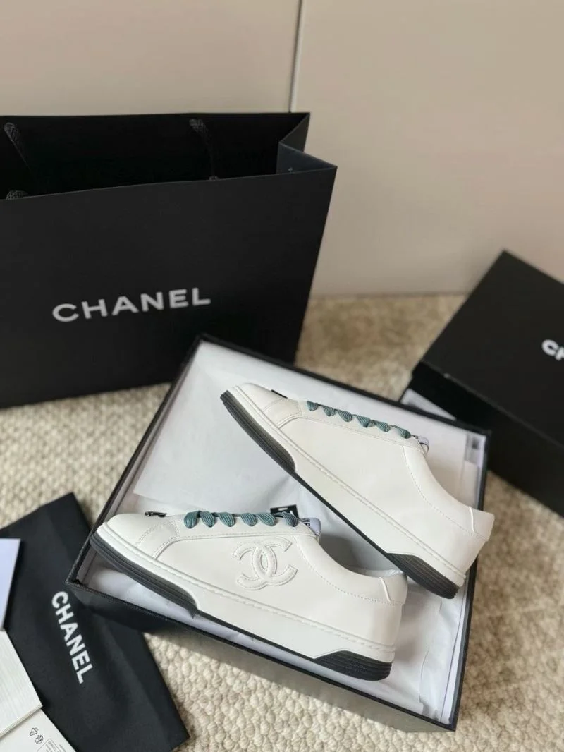 Breathable Chanel Low Shoes 18045