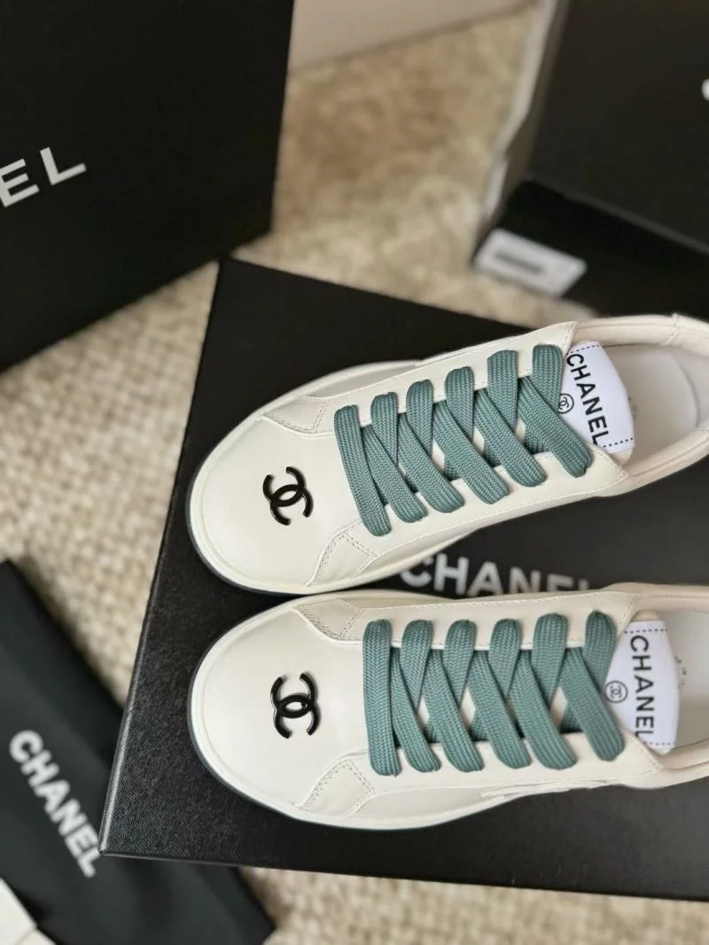 Breathable Chanel Low Shoes 18045