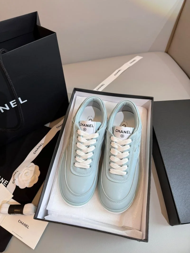 ZipUp Chanel Low Shoes 18047