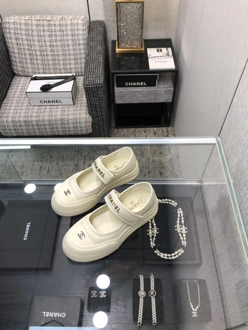 Chanel Low Shoes DailyWear 18028