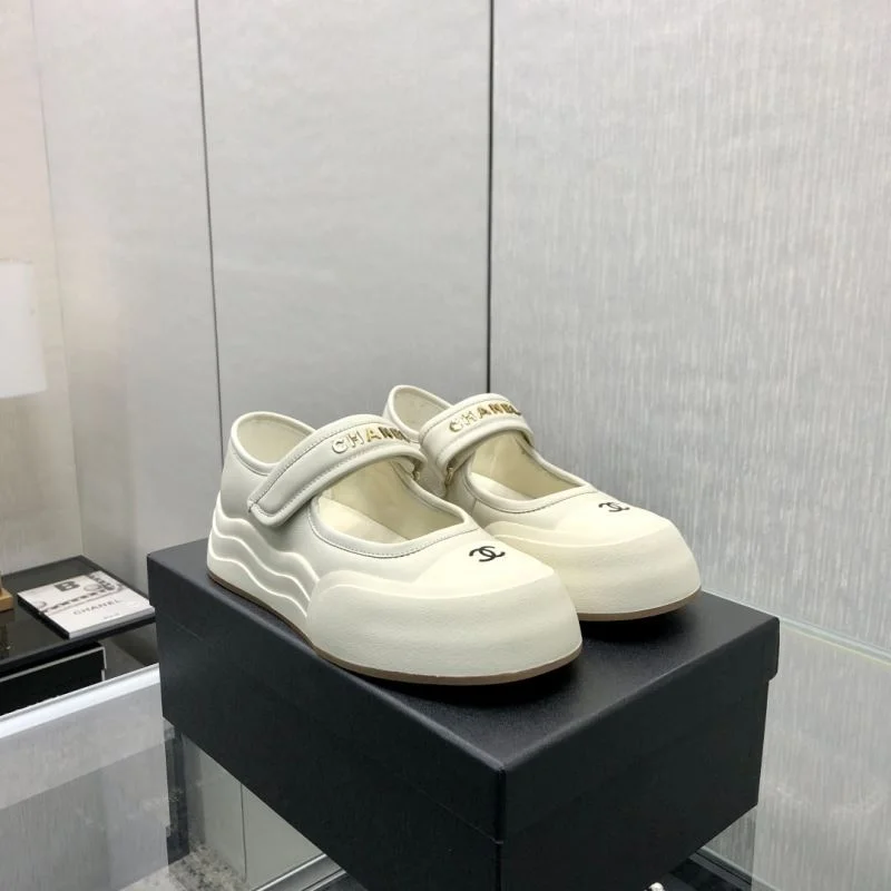 Chanel Low Shoes DailyWear 18028