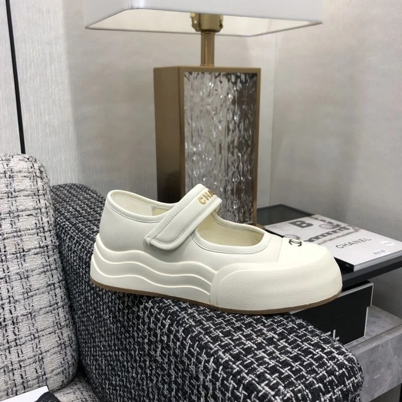 Chanel Low Shoes DailyWear 18028