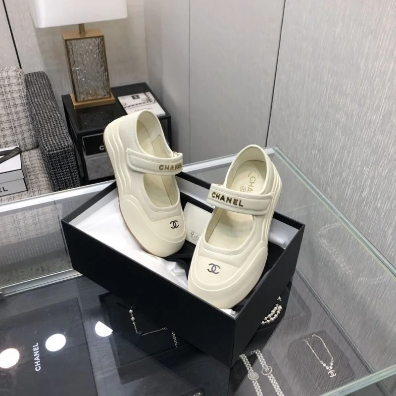 Chanel Low Shoes DailyWear 18028