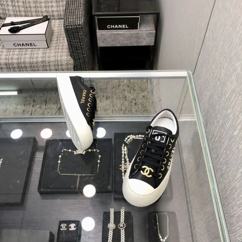 Chanel Low Shoes EasyMatch 18091