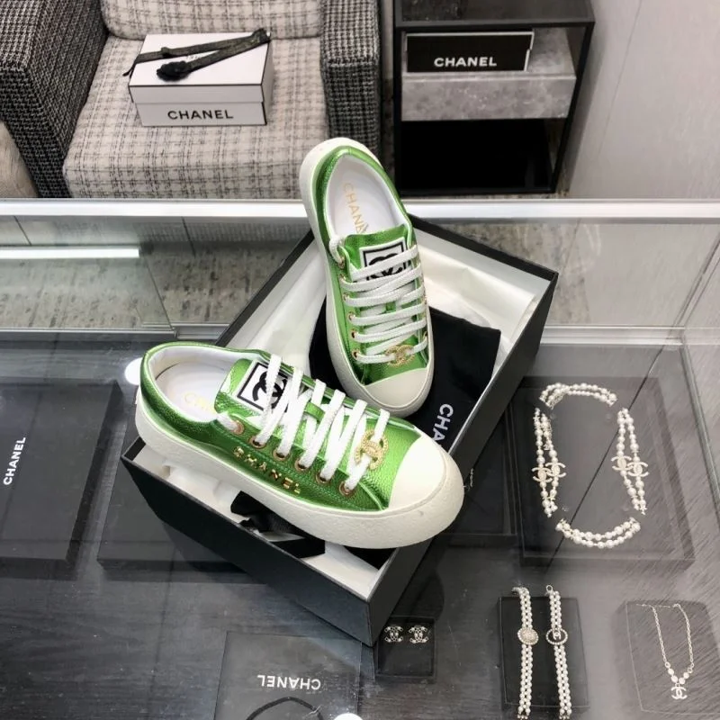 Chanel Low Shoes Durable 18027
