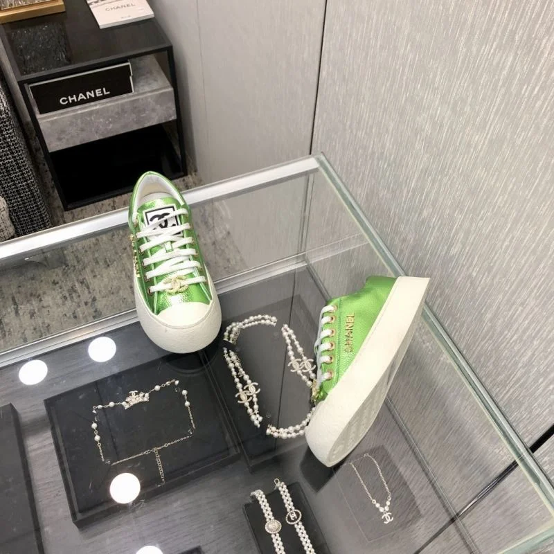 Chanel Low Shoes Durable 18027