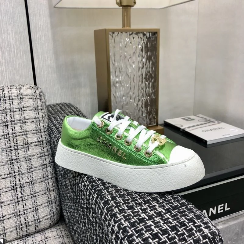 Chanel Low Shoes Durable 18027