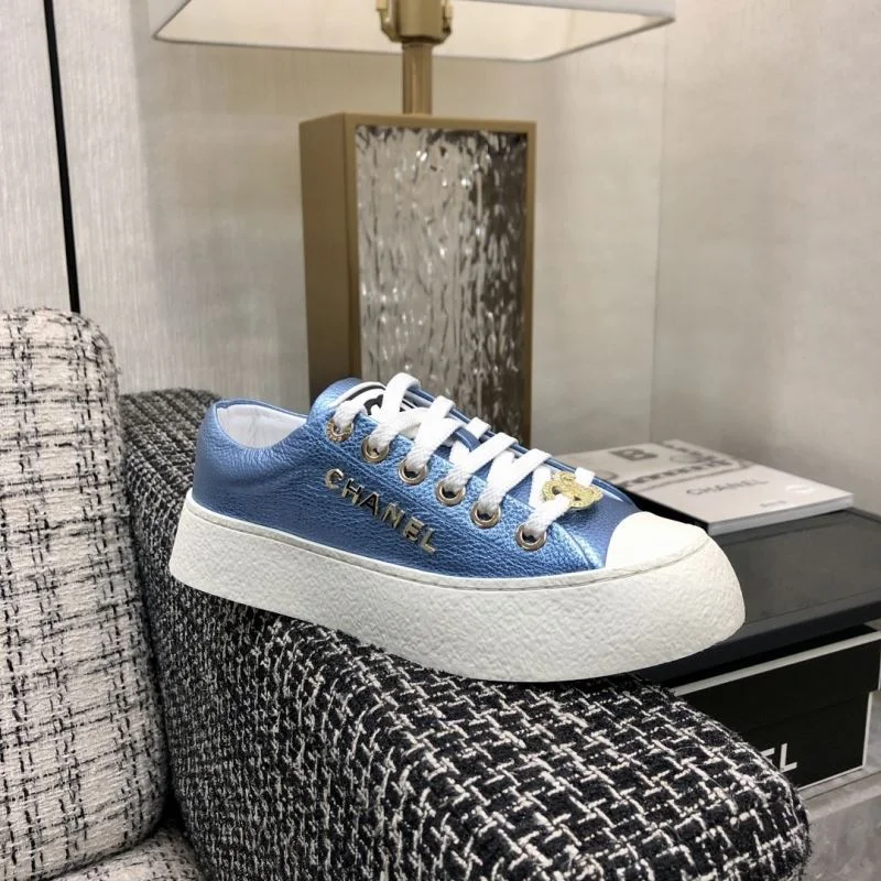 Resilient Chanel Low Shoes 18043