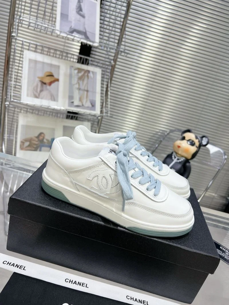 Chanel Low Shoes Sleek 18049