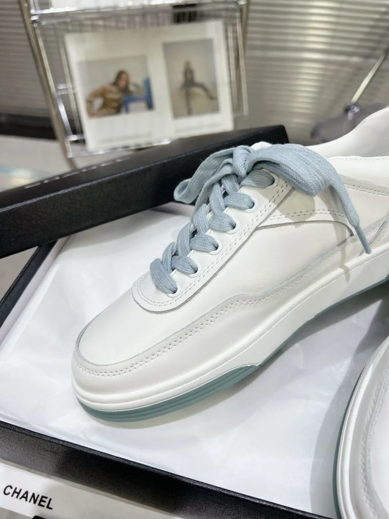 Chanel Low Shoes Sleek 18049