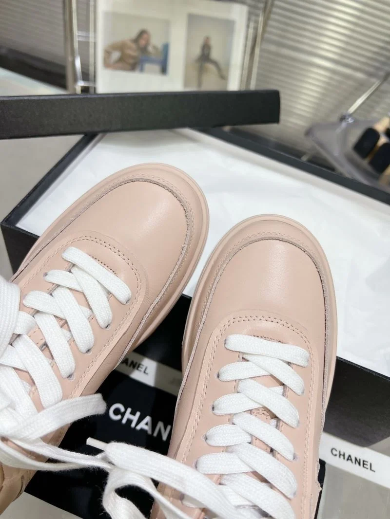 Chanel Low Shoes Comfortable 18019