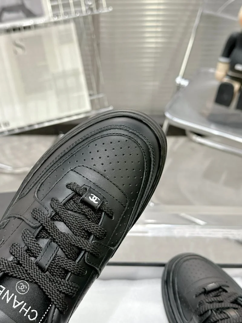 AllSeason Chanel Low Shoes 18016